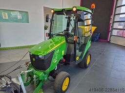 John Deere 1026R 4WD - Serviced! - PLOW + SPREADER GRATIS!