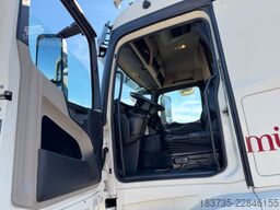 MERCEDES-BENZ Actros MP4 2540 Luft/Luft, Lenk/Lift, Retarder