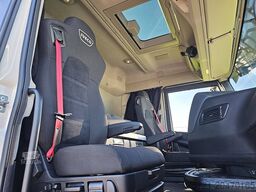 IVECO S-WAY AS440S46 LNG GAS