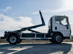 Isuzu M30H 150 PS Abrollkipper