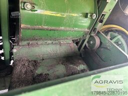 John Deere 7780 I Allrad + Kemper 375 Plus + Pickup 630