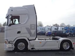 Scania 590S V8 NGS Highline 4x2 - New - Retarder - Lea...