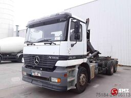 Mercedes-Benz Actros 2535