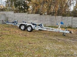 BLYSS Bootsanhänger 780x250cm 3000kg zGG