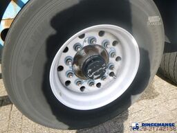 Fruehauf 3-axle container chassis 20,30ft + ADR