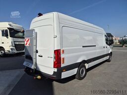 Mercedes-Benz Sprinter 317 CDI L3 WITH LOADING LIFT