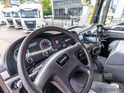 MAN TGS 37.360 BB - LIEBHERR 10M3