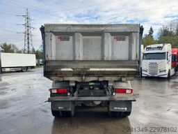 RENAULT C520 10x4 18m3 Mulde
