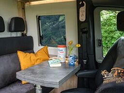 YUCON Microliner 6.0 GD 3.5 t 4x4 K-Peak Markise WiFi