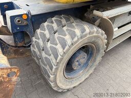 LIEBHERR A918 Compact Litronic Mobilbagger 18 T *Schnellw