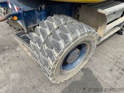 LIEBHERR A918 Compact Litronic Mobilbagger 18 T *Schnellw