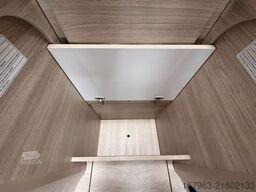 CHAUSSON 797 Ultimate Line ~ 4.4t - AHK - 180PS ~ `26