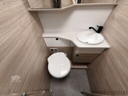 CHAUSSON 797 Ultimate Line ~ 4.4t - AHK - 180PS ~ `26