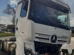 Стандартний тягач MERCEDES-BENZ Actros 1851LS MP5 Big Smart Öl-Retarder
