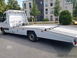 Mercedes-Benz Sprinter 317