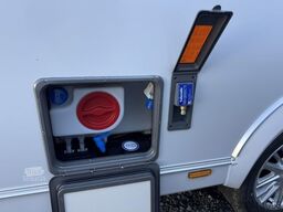 TABBERT Cazadora 550 E 2.3 2000kg+Dusche+City-Wasser+Bug