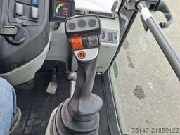 KRAMER KL30.8T Teleskopradlader Allrad 4x4x4 Hundegang