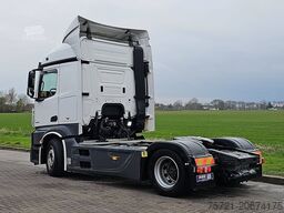 MERCEDES-BENZ ACTROS 1840 . 230 SKIRTS
