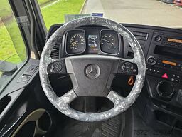 MERCEDES-BENZ ACTROS 1840 . 230 SKIRTS