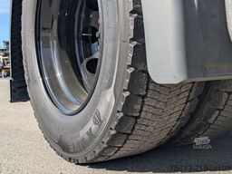 MAN TGX 18.560 LL SA Low-Liner mit D30 Motor