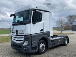 MERCEDES-BENZ Actros 1843 LS_ StreamSpace_ Retarder_ 2x Tank