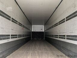 SCHMITZ CARGOBULL SKO 18/L FP 25_ Trockenfracht_ Türen_ disc