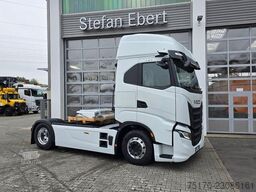 Iveco AS440S58T/P, ADR Gefahrgut AT,EXII,EXIII,FL