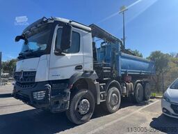 Mercedes-Benz Arocs 3243
