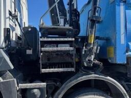 Mercedes-Benz Arocs 3243