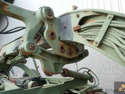 Caterpillar 130G Ex-army