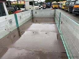 Mercedes-Benz Atego 1227 Kran MKG 96