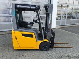 Jungheinrich EFG 215 / Triplex: 4.25m! / nur 3.439h! / 2022