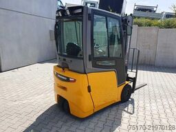 Jungheinrich EFG 215 / Triplex: 4.25m! / SS / 4.297h!