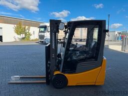 Jungheinrich EFG 215 / Triplex: 4.25m! / SS / nur 2.865h!
