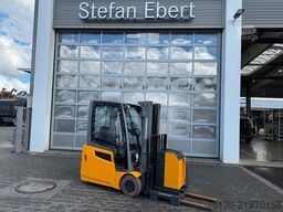 Jungheinrich EFG 215 / Triplex: 4.25m! / SS / nur 3.092h!
