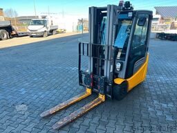 Jungheinrich EFG 215 / Triplex: 4.25m! / SS / nur 995h! Waage