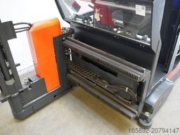 Linde K-Schwenkschubgabel 011