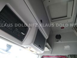 RENAULT Premium 460 Lander Kran HMF org 51000 km