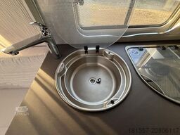 BÜRSTNER Averso 535 TL 2000 Kg, Klima, SAT/TV, Markise