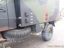 MERCEDES-BENZ Unimog MIL 2 To U 1300 L  Turbo Sanni Koffer