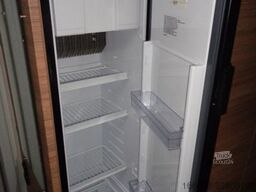 WEINSBERG CaraCore 700 MEG light*180PS autom*viele Extras*