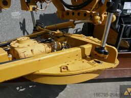 Caterpillar 12M3