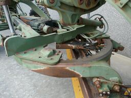 Caterpillar 130G Ex-army