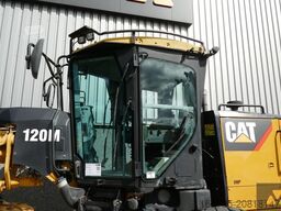 Caterpillar 120M