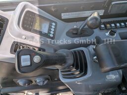 YANMAR VIO 50 - 6B / POWERTILT / 3 Löffel / D-Masch