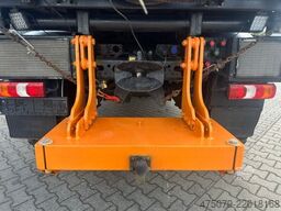 UNIMOG U 423 / Mähausstattung Dücker / Salzstreuer