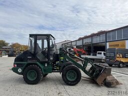 Caterpillar 906