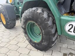 Caterpillar 906