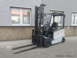 UniCarriers MX30L-SP