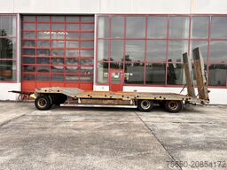 Möslein TF3 Schwebheim 3 Achs Tiefladeranhänger